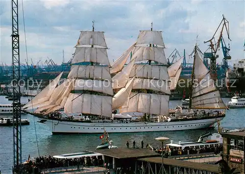 AK / Ansichtskarte Segelschiffe Gorch Fock Hamburg Hafen 