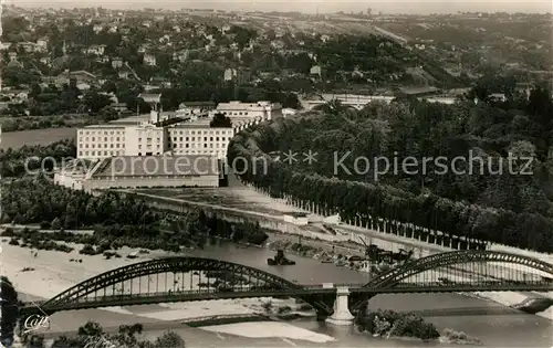 AK / Ansichtskarte Lyon_France Pont de la Boucle et le Palais de la Foire Lyon France