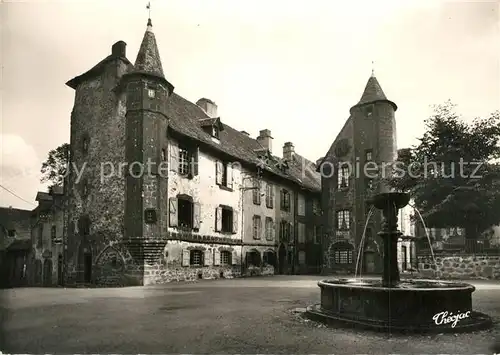 AK / Ansichtskarte Salers Tour de Flaugnac et Tour de la Renade Salers