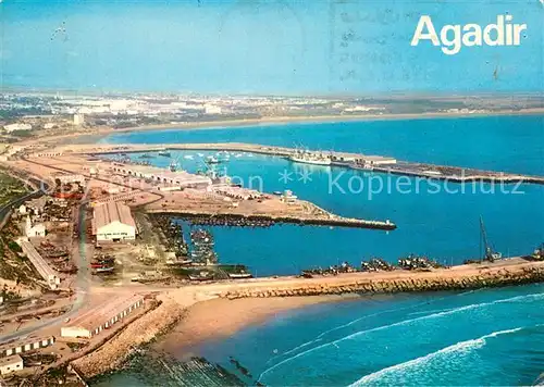 AK / Ansichtskarte Agadir Fliegeraufnahme Hafen Agadir