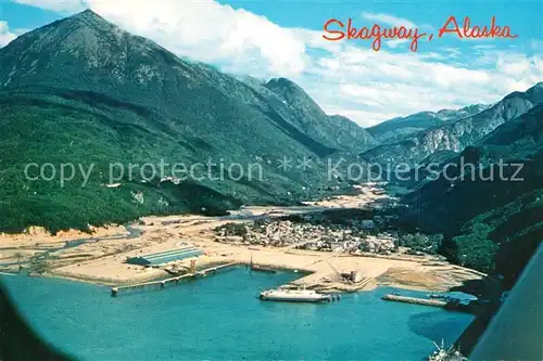 AK / Ansichtskarte Skagway Fliegeraufnahme Marinehafen 