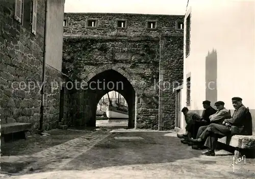 AK / Ansichtskarte Concarneau_Finistere Ville Close Porte du Vin Concarneau_Finistere