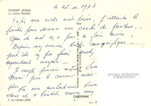 Gannat La place Pasteur Gannat