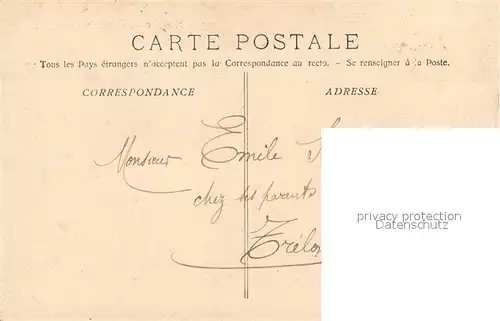 Marseille_Bouches du Rhone Entree du Vieux Port Marseille