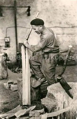 AK / Ansichtskarte Cognac_Charente Remy Martin Fendage des Douelles 