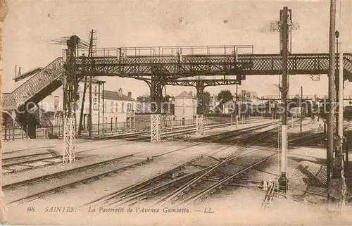 AK / Ansichtskarte Saintes_Charente Maritime Passerelle de l Avenue Gambetta Saintes Charente Maritime