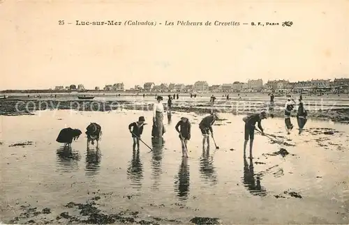 AK / Ansichtskarte Luc sur Mer Pecheurs de Crevettes Luc sur Mer