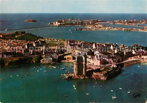 AK / Ansichtskarte Saint Servan_Ille et Vilaine Tour Solidor Cite d Aleth au second plan Saint Malo vue aerienne Saint Servan