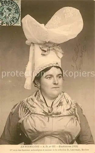 AK / Ansichtskarte Coutances Costumes authentiques en Normandie Coutances