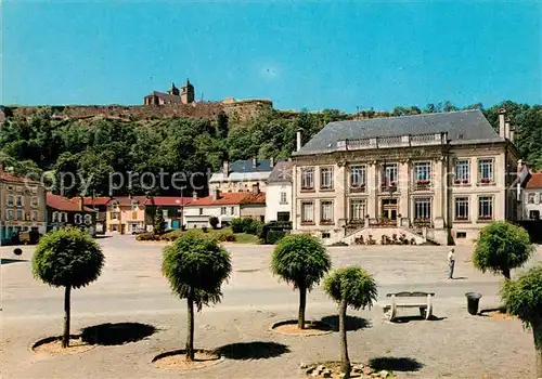 AK / Ansichtskarte Montmedy Hotel de Ville Vue de la Citadelle Montmedy