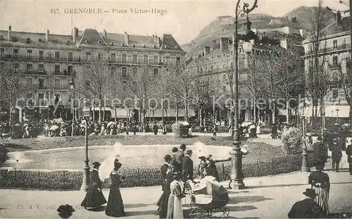 AK / Ansichtskarte Grenoble Place Victor Hugo Grenoble