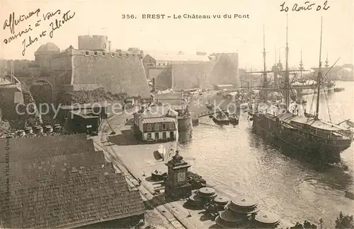 AK / Ansichtskarte Brest_Finistere Chateau vu du pont Bateaux Port Brest_Finistere