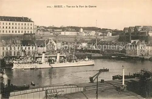 AK / Ansichtskarte Brest_Finistere Vue sur le Port de Guerre Bateaux Brest_Finistere