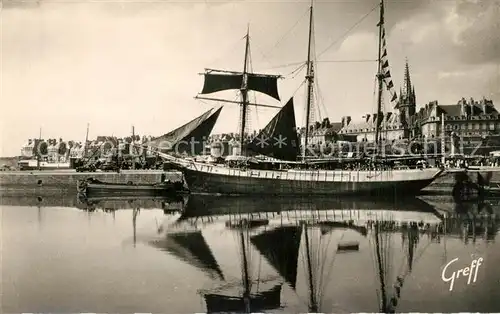 AK / Ansichtskarte Saint Malo_Ille et Vilaine_Bretagne Voilier Terre Neuvas au Port Saint Malo_Ille et Vilaine