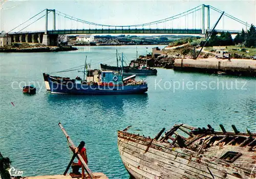 AK / Ansichtskarte Plouhinec_Morbihan Pont du Lorois Bateaux de peche Plouhinec Morbihan