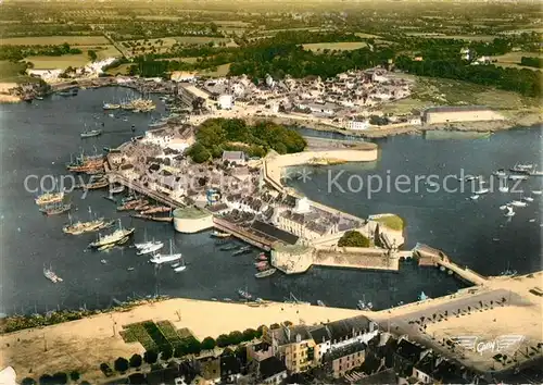 AK / Ansichtskarte Concarneau_Finistere La ville close vue aerienne Concarneau_Finistere