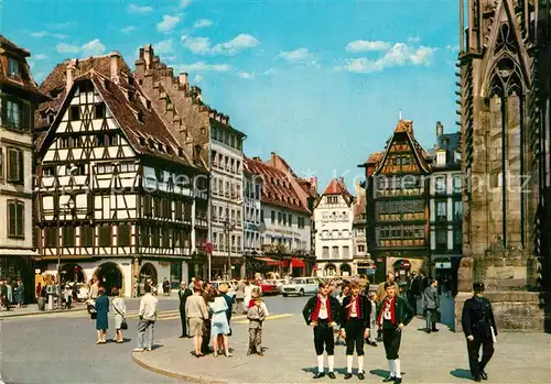 AK / Ansichtskarte Strasbourg_Alsace Place de la Cathedrale Strasbourg Alsace