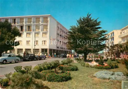 AK / Ansichtskarte Argeles sur Mer Jardins de la plage Argeles sur Mer