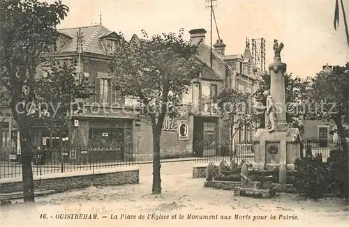 AK / Ansichtskarte Ouistreham Place de l Eglise Monument aux Morts pour la Patrie Ouistreham