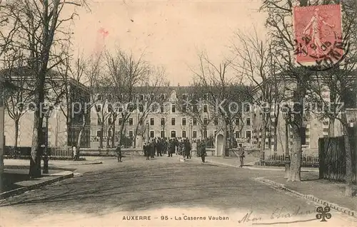 AK / Ansichtskarte Auxerre Caserne Vauban Auxerre