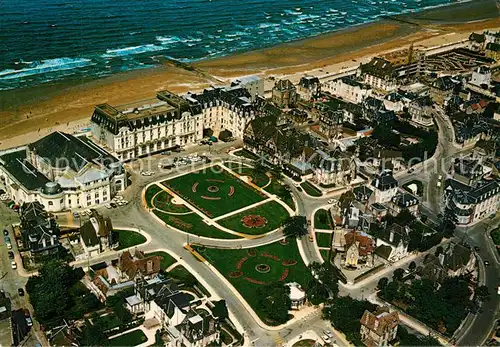 AK / Ansichtskarte Cabourg La Plage des Fleurs Vue aerienne La Plage le Casino le Grand Hotel  Cabourg