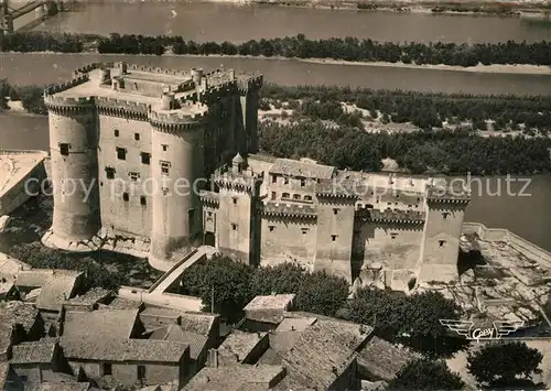 AK / Ansichtskarte Tarascon_Bouches du Rhone Le Chateau Vue aerienne Tarascon Bouches du Rhone