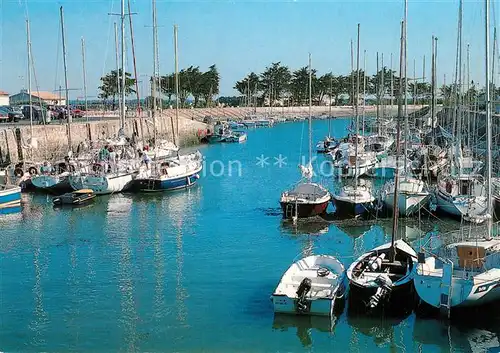 AK / Ansichtskarte Ile de Re Le port de plaisance Ile de Re