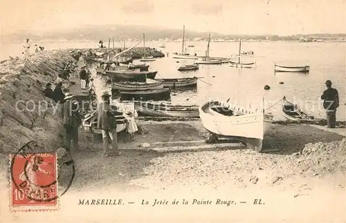 AK / Ansichtskarte Marseille_Bouches du Rhone La Jetee de la Pointe Rouge Bateaux de peche Marseille