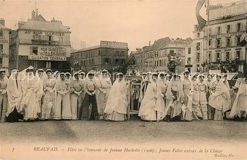 AK / Ansichtskarte Beauvais Fetes en l honneur de Jeanne Hachette Jeunes Filles autour de la Chasse Beauvais