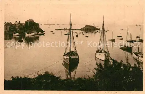 AK / Ansichtskarte Loguivy de la Mer Entree du Port Loguivy de la Mer