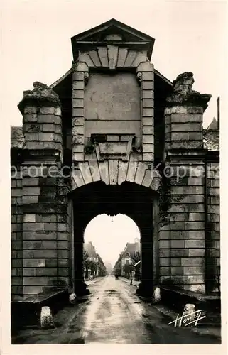 AK / Ansichtskarte Richelieu Porte de Chatellerault Richelieu