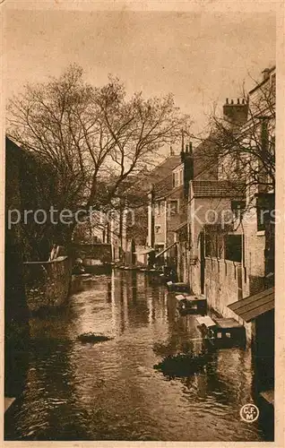 AK / Ansichtskarte Montargis_Loiret Rue sur l eau Montargis Loiret