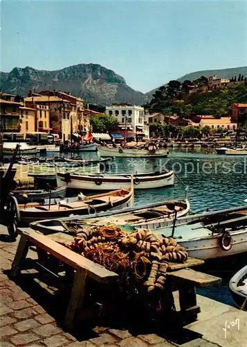 AK / Ansichtskarte Cassis Le Port Cassis
