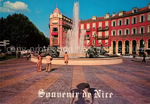 AK / Ansichtskarte Nice_Alpes_Maritimes Place Massena et la fontaine Nice_Alpes_Maritimes