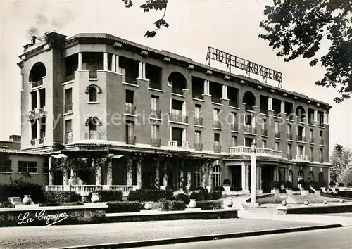 AK / Ansichtskarte Aix en Provence Hotel du Roi Rene Aix en Provence