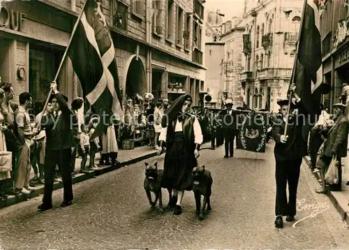 AK / Ansichtskarte Saint Malo_Ille et Vilaine_Bretagne Rue de Dinan Saint Malo_Ille et Vilaine