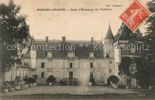 AK / Ansichtskarte Bresse sur Grosne Cour dHonneur du Chateau Bresse sur Grosne