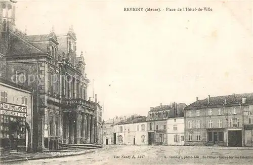 AK / Ansichtskarte Revigny aux Vaches Place de lHotel de Ville 