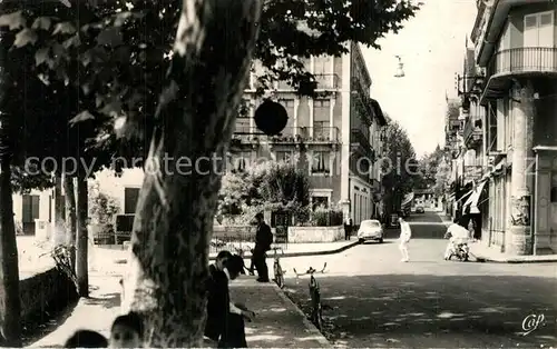 AK / Ansichtskarte Salies de Bearn Cours du Jardin Public Salies de Bearn