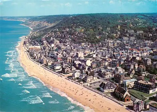 AK / Ansichtskarte Houlgate Fliegeraufnahme Plage Houlgate