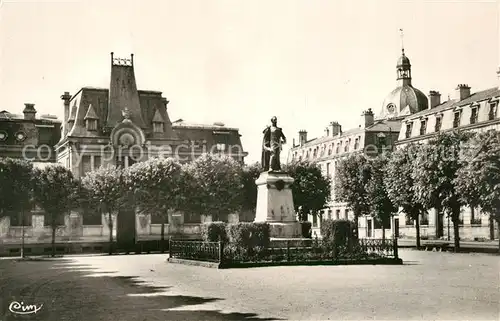 AK / Ansichtskarte Bar_le_Duc_Lothringen Place Exelmans Bar_le_Duc_Lothringen