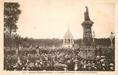 AK / Ansichtskarte Sainte Anne d_Auray Pelerinage Foule a la Fontaine  Sainte Anne d Auray