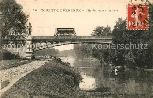 AK / Ansichtskarte Nogent sur Marne Station Nogent Le Perreux Ile des loups et le pont chemin de fer Nogent sur Marne