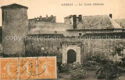 AK / Ansichtskarte Gannat Le vieux Chateau Gannat