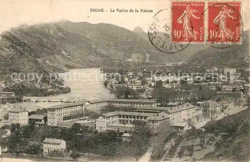 AK / Ansichtskarte Digne les Bains Vallee de la Bleone Digne les Bains