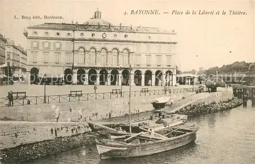 AK / Ansichtskarte Bayonne_Pyrenees_Atlantiques Place de la Liberte Theatre Bayonne_Pyrenees