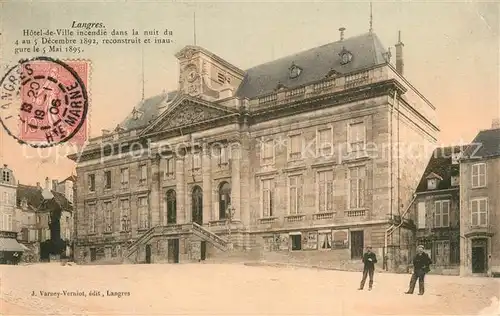 AK / Ansichtskarte Langres Hotel de Ville  Langres