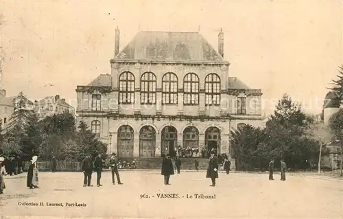 AK / Ansichtskarte Vannes Tribunal  Vannes