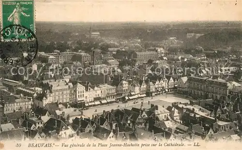 AK / Ansichtskarte Beauvais Place Jeanne Hachette  Beauvais