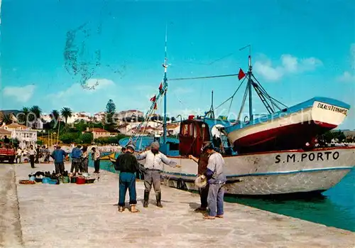 AK / Ansichtskarte Sao_Martinho_do_Porto Preparativos para a pesca  
